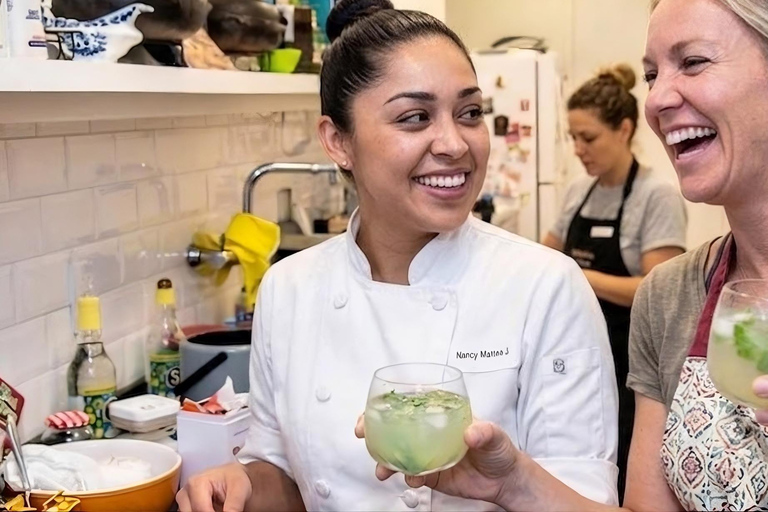 3hr Punta Cana Cooking Class: Mofonguitos & Morir Soñando Shared Cooking class