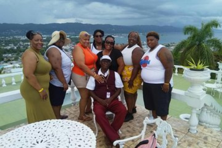 Montego Bay: Hop-On Hop-Off Bus Tour with Cruise