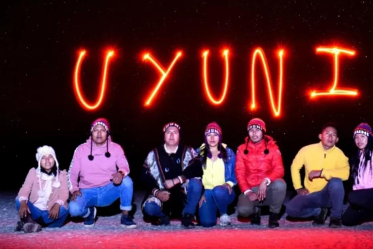 Salar de Uyuni: Day Tour + Magical Stars Night