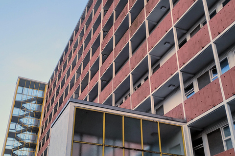 Berlin: Modernist Architecture Tour in the Hansaviertel Berlin: Walking Tour through the Hansaviertel