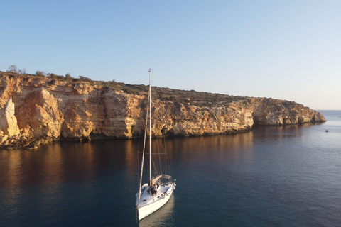 Ultimate Full-Day Yacht Experience Ultimate Full-Day Luxury Catamaran Experience