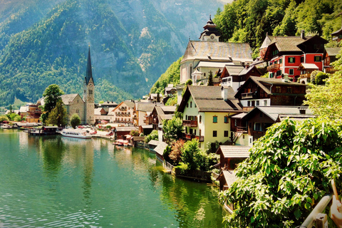 Vanuit Wenen: Dagtrip met gids naar Melk, Hallstatt &amp; Salzburg