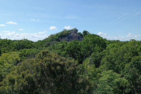 Bacalar: Calakmul ruins, jungle path & stop at the bat cave. Bacalar: Calakmul ruins tour jungle and the bat volcano..