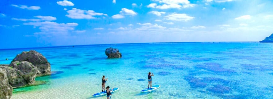 Île de Miyako : SUP ou canoë sur une plage au sable bleu magnifique