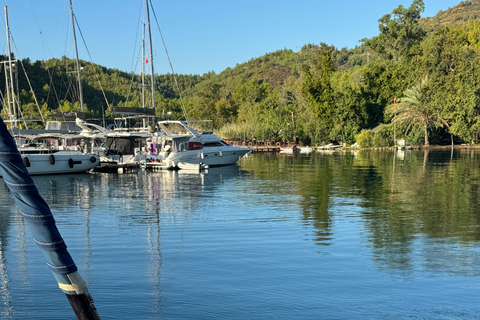 Bodrum: Private Catamaran Sailing Tour with Skipper