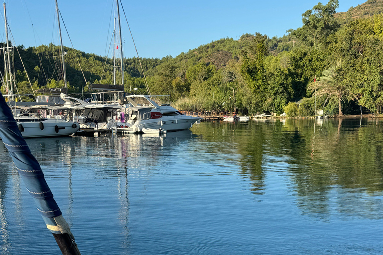 Bodrum: Private Catamaran Sailing Tour with Skipper