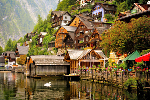 From Vienna: Hallstatt and Salzburg Day Tour