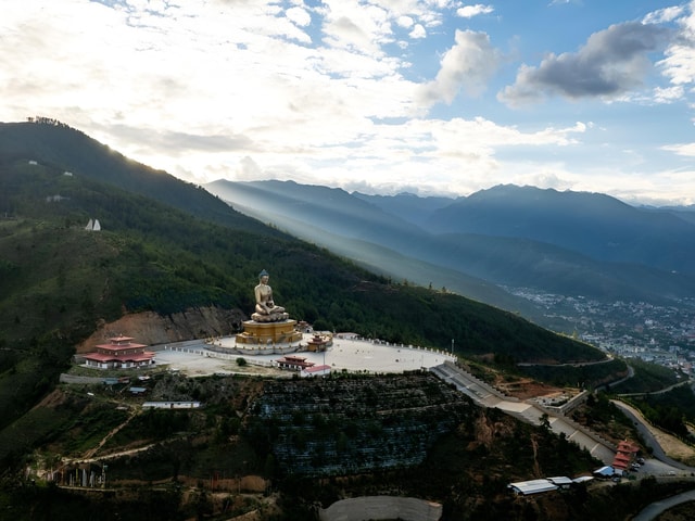 Ab Paro oder Thimphu: Bhutan-Aussichtstour mit Guide