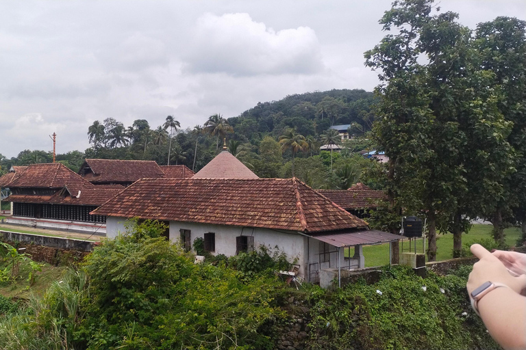 Kochi: Mulanthuruthy, Pazhoor, and Areekal Day Trip