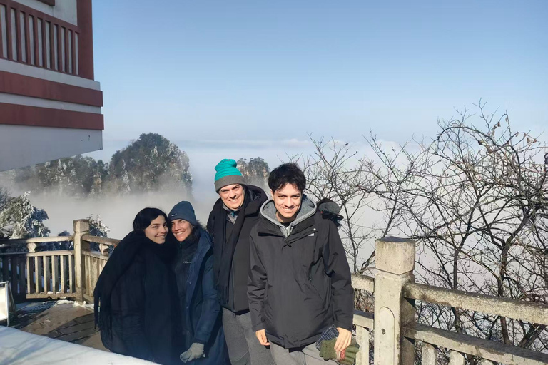 Private Tour Guide Service with Commentary in Zhangjiajie Private Guide (Spanish) – Per Day
