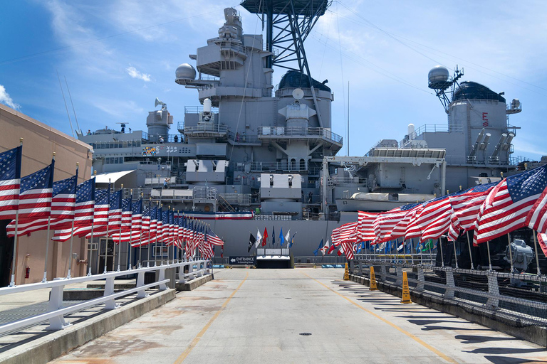 Oahu: Pearl Harbor, USS Arizona Memorial & Honolulu Tour Half-Day Pearl Harbor & USS Arizona Memorial Tour