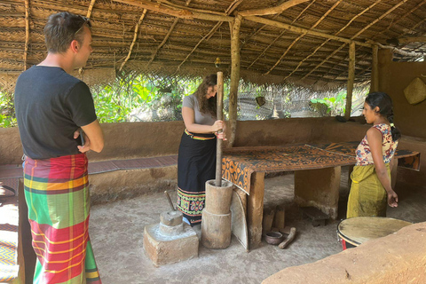 From Kandy: Polonnaruwa Day Tour, Medieval Capital Discovery