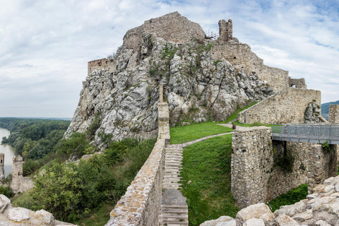 Chauffeur privé de Budapest à Bratislava et Gyor, et retour