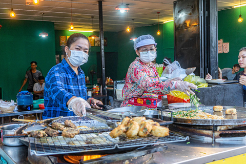 Battambang: Evening Food Tour by Tuk Tuk