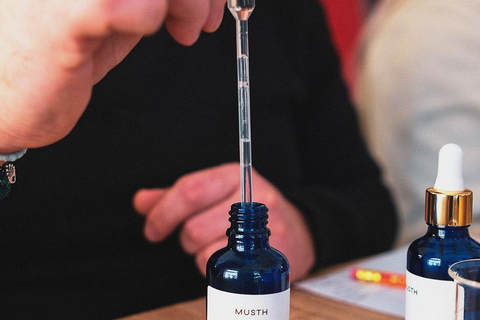 Gdańsk: Perfume Creation Workshop with Profesional Perfumer