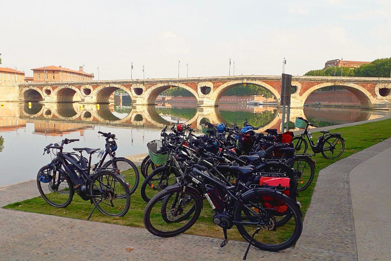 Panoramic Toulouse, e-bike ride, and cable car