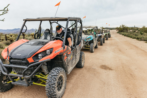 Tour guidato in ATV e UTV nel deserto del SonoranTour guidato in UTV con 4 posti a sedere