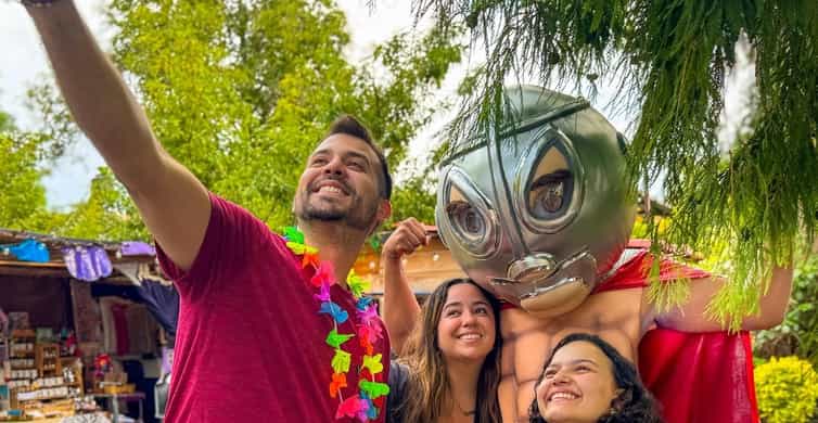 Mexico City: Xochimilco Boat Party with Unlimited Drinks photo 9