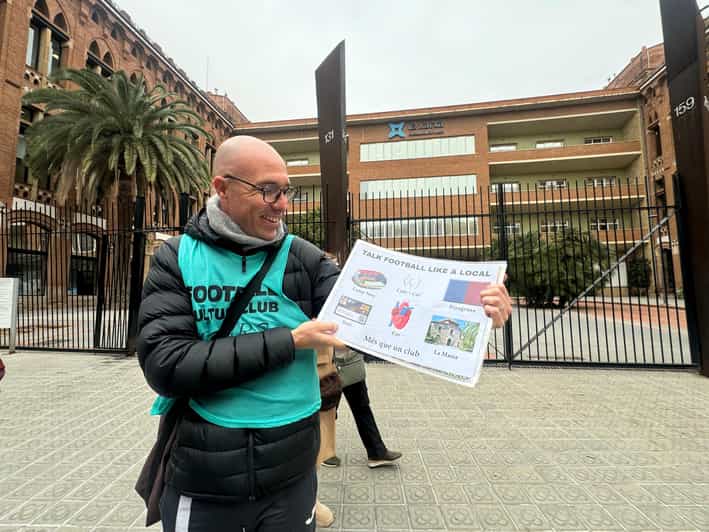 Barcelona: Les Corts Barça Tour & Sagrada Sweets Walk