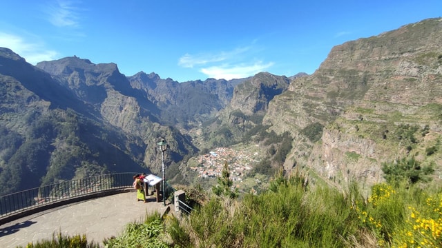 Nun's Valley & Pico dos Barcelos Madeira Island Tour