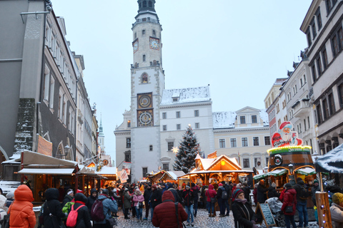 Zwiedzanie Zgorzelca z przewodnikiem i wizyta na jarmarku bożonarodzeniowymZwiedzanie Zgorzelca z przewodnikiem, wizyta na jarmarku świątecznym + transport