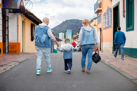 Bogotá: Professional Photoshoot with a Local Photographer