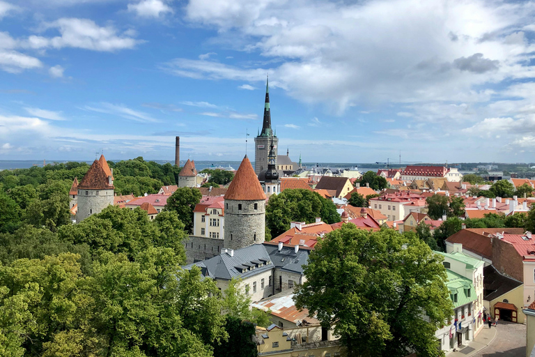 Tallinn: Secrets of Toompea — A Private Medieval Tour The Keeper's Chronicle