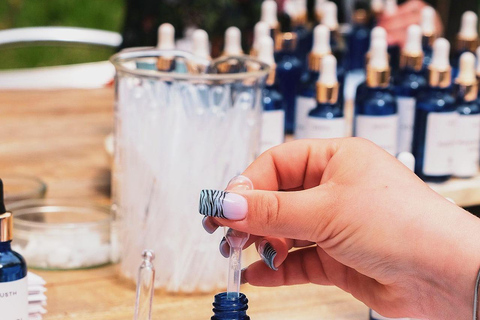 Gdańsk: Perfume Creation Workshop with Profesional Perfumer