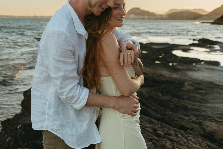 Alicante: Costa Blanca Couple Photoshoot & Proposal Plan