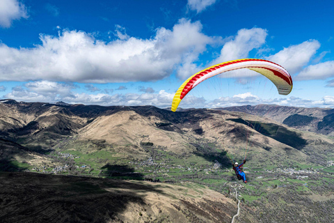 Sacred Valley: Paragliding Flight