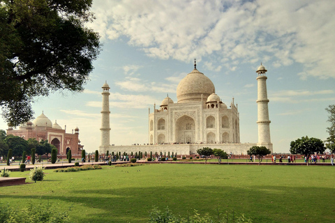 From Delhi: Agra Day Trip with Taj Mahal and Agra FortAC Car and Tour Guide Service Only