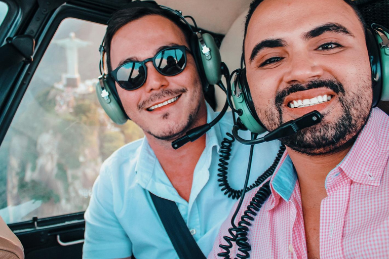 Rio de Janeiro: Passeio de helicóptero pelo Cristo Redentor Tour Compartilhado de 20 minutos