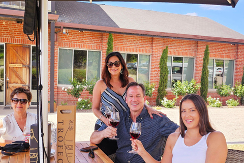 Melbourne: Mornington Peninsula Wine Tour with Lunch Melbourne Departure