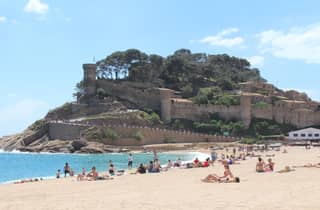 Von Barcelona: Tagesausflug nach Tossa de Mar mit Zeit am Strand