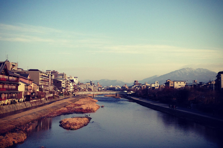 Excursão particular de luxo em Alphard por Quioto com Craig / Para madrugadoresExcursão particular de luxo em Alphard por Quioto com Craig / O madrugador