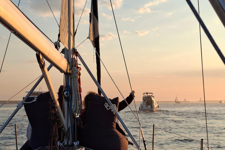 Porto,cruise with magical sunset ocean,open sail drink&snack Shared Magical Sunset Ocean