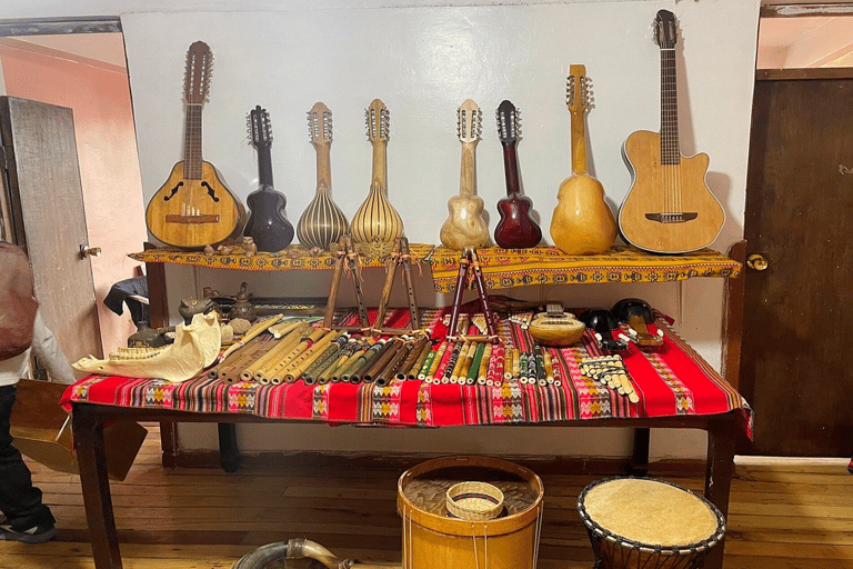 Walking tour Cusco: San Cristobal viewpoint and Andean music