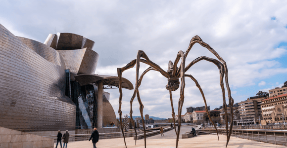 Guggenheim Museum Bilbao Private Tour mit offiziellem Führer