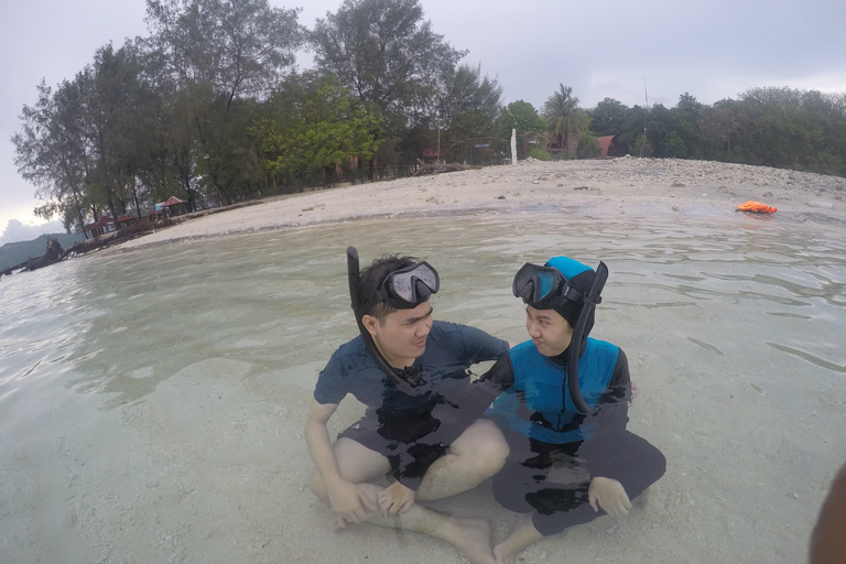 Lombok: Excursión en barco a las Islas Gili con snorkel