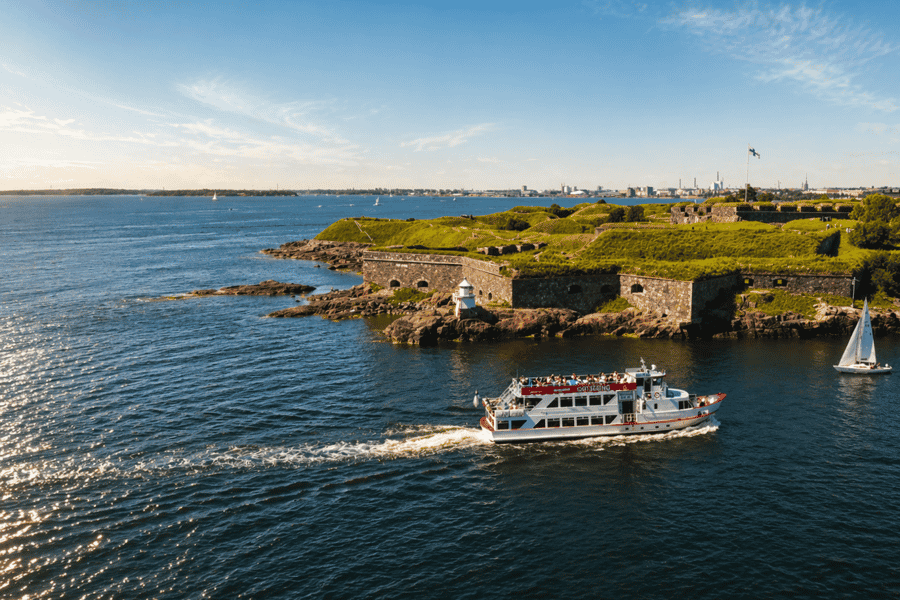 Helsinki: Hop-On/Hop-Off-Bus & Schifffahrt im Archipel. Foto: GetYourGuide Helsinki: Hop-On/Hop-Off-Bus & Schifffahrt im Archipel. Foto: GetYourGuide