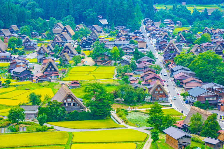 Hida Takayama, Shiragawago visite d&#039;une jounée de l&#039;UNESCO au départ de Nagoya