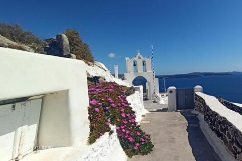 Santorini: Private 2-Day Tour with Transfers Included Santorini Splendor: Iconic Combo