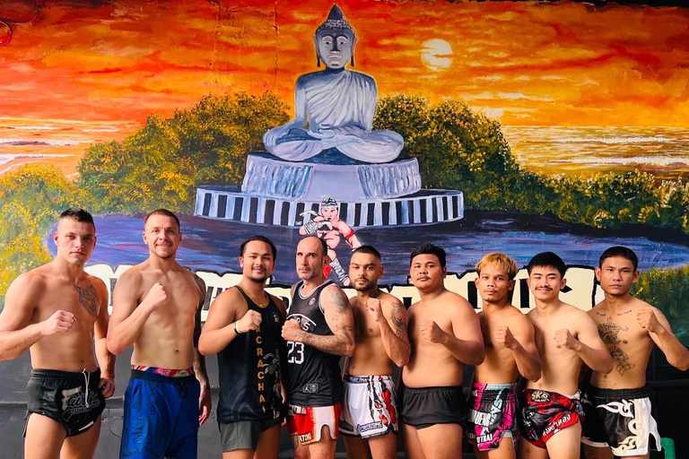 Patong : cours de boxe thaïlandaise au Rachai Muay Thai GymSéance de boxe thaïlandaise - Cours collectif