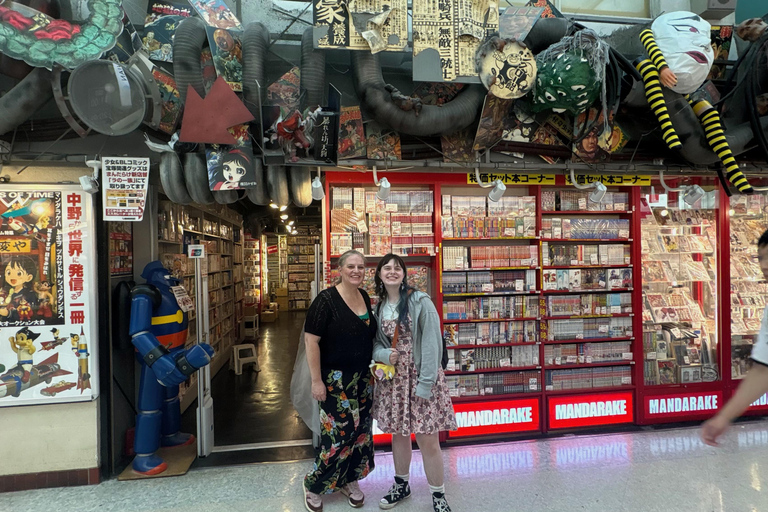 Tokyo: Nakano Broadway Treasure Hunt Walking Tour