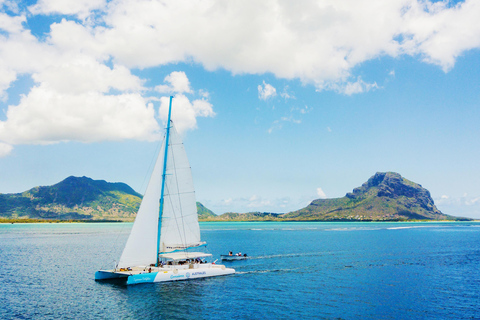 Południowy zachód Mauritiusa: Rejs katamaranem ze snorkelingiem