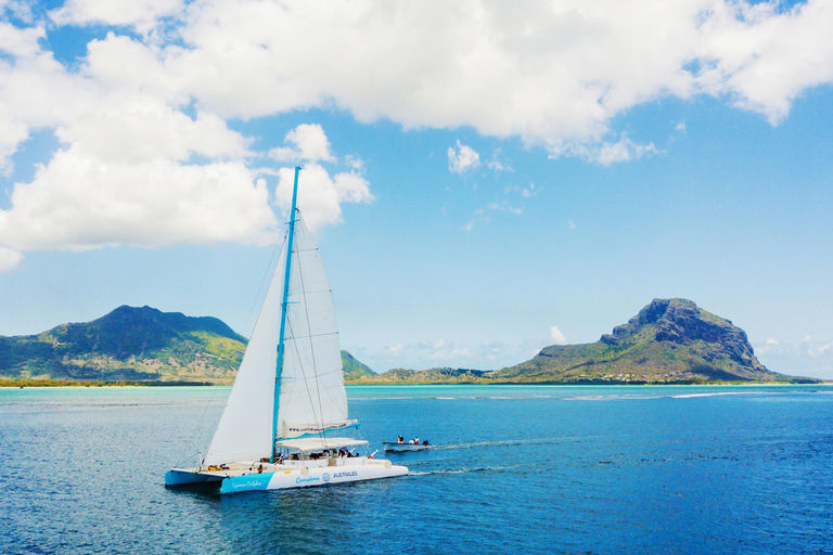 Południowy zachód Mauritiusa: Rejs katamaranem ze snorkelingiem