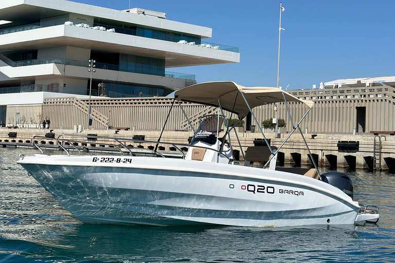 BOAT WITH LICENSE IN VALENCIA California