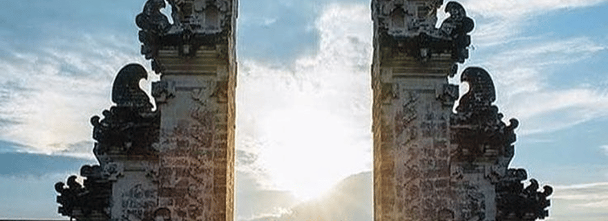 Bali : portes du paradis, palais de Tirta Gangga et escapade à la plage