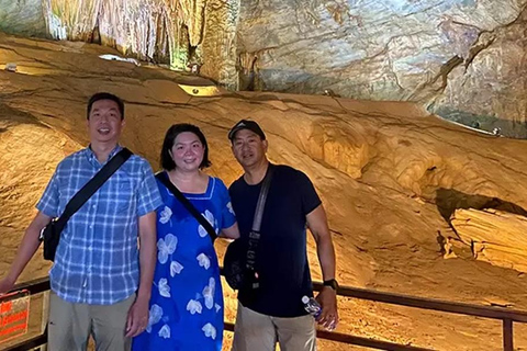 VISITA ALLA GROTTA DI PHONG NHA TOUR DI GRUPPO DI 1 GIORNO DA HUE