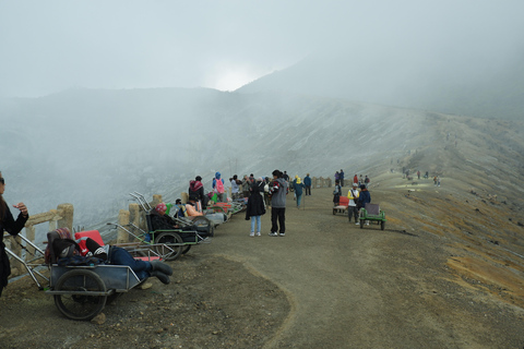 Bali or Banyuwangi: Mount Ijen Blue Fire Hiking Bali to Mount Ijen and back to Bali